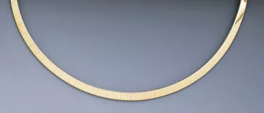 14k Gold 4mm Flat Omega Necklace 18 Inches