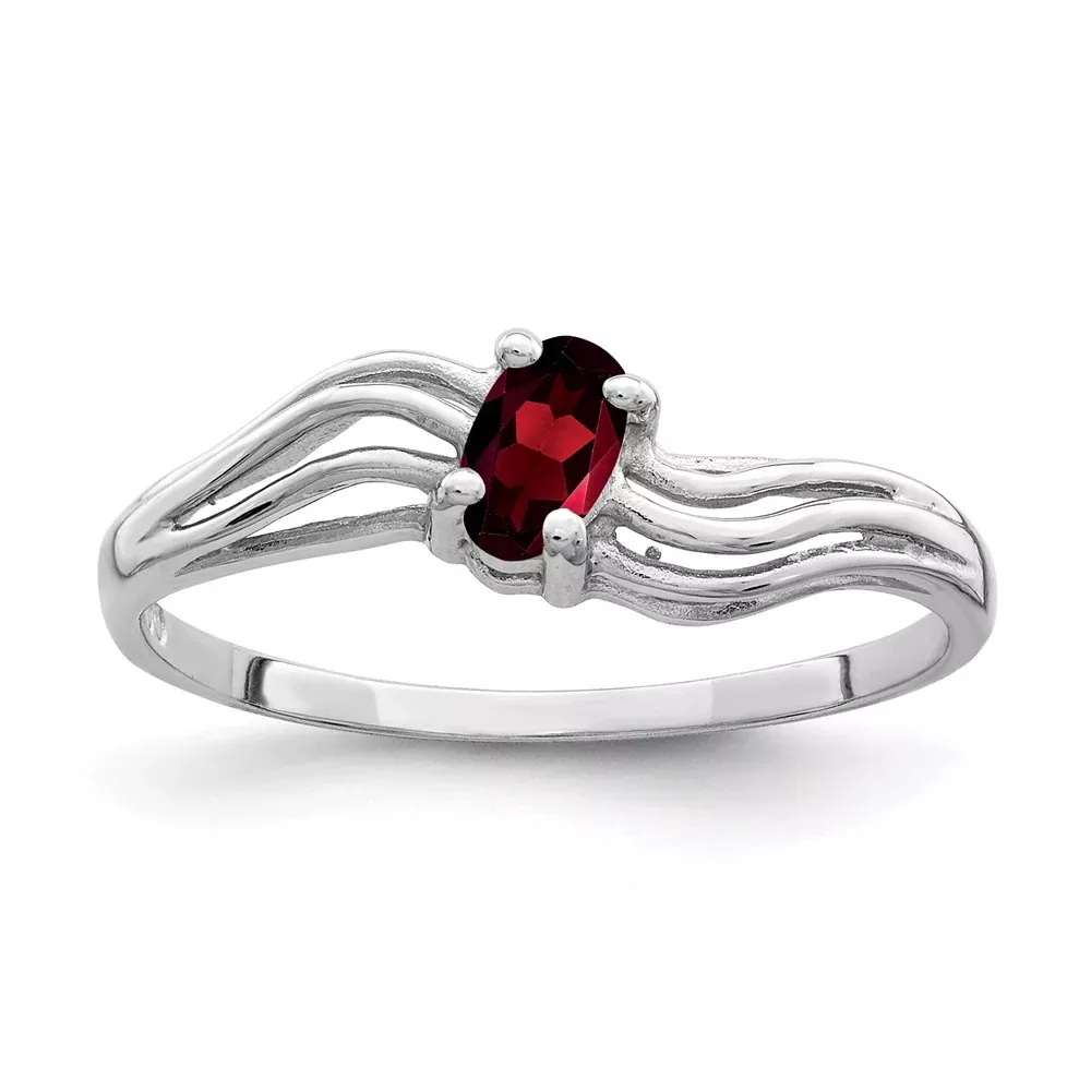 14k White Gold 5x3mm Oval Garnet ring