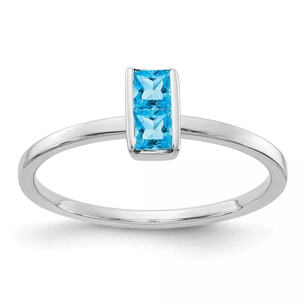 14k White Gold Blue Topaz Ring