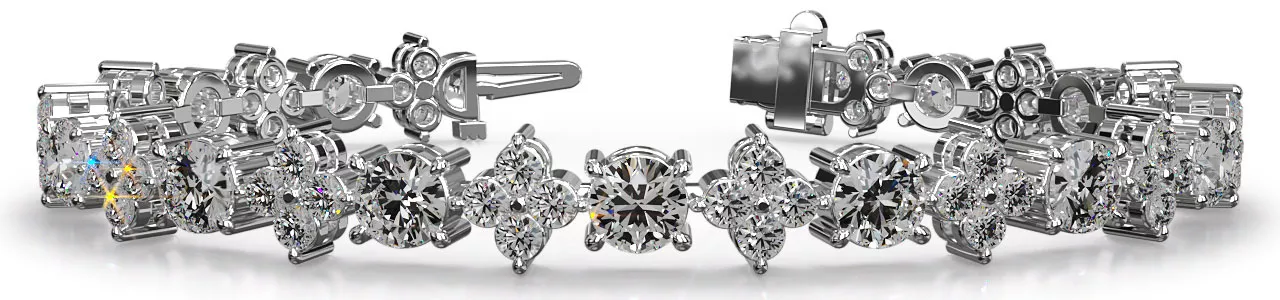 7-Inch Alternating Clusters Diamond Bracelet 4.8 Carat Total Weight