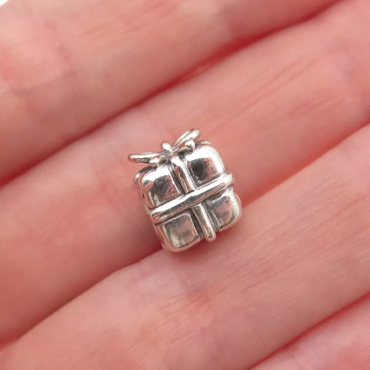 Pandora 925 Sterling Silver Present Gift Box Slide Bead Charm