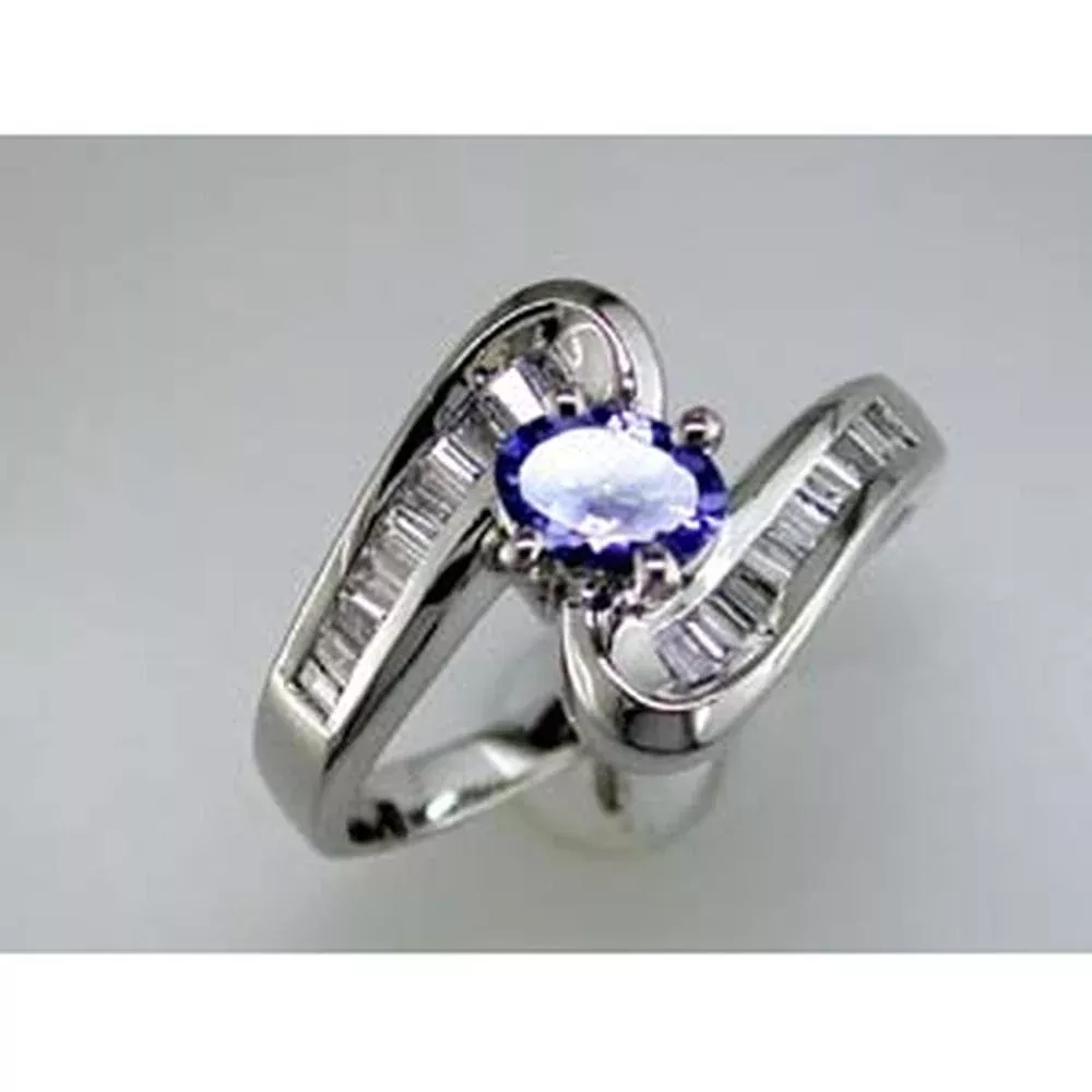 Royal 14K White Gold Tanzanite & Diamond Ring - Exquisite Oval Cut Gemstone